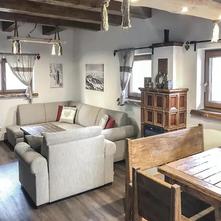 Two-bedroom In Apartmán Dolny Kubin