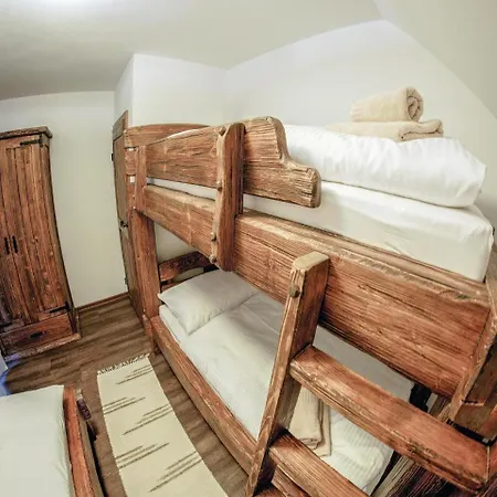 Two-bedroom In Apartmán
