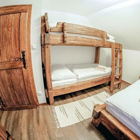 Two-bedroom In Dolny Kubin